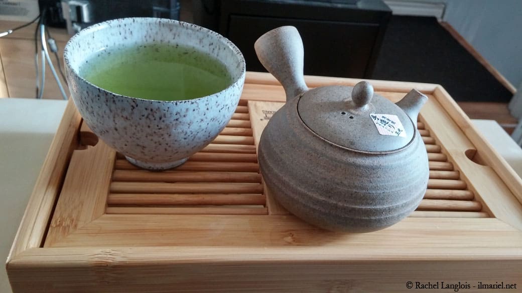 Dégustation d'un sencha.